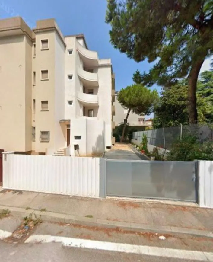Venice Apartments